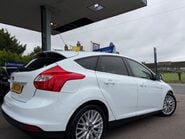 Ford Focus 1.6 TDCi Zetec Navigator Euro 5 (s/s) 5dr 12