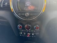 Mini Hatch 1.5 Cooper Euro 6 (s/s) 3dr 9