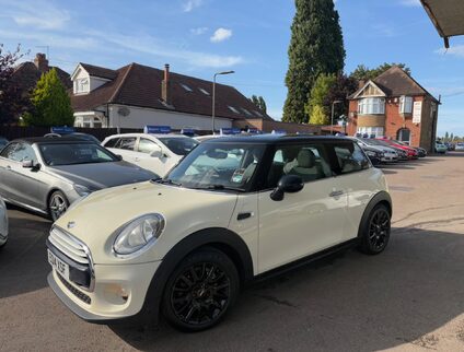 Mini Hatch 1.5 Cooper Euro 6 (s/s) 3dr