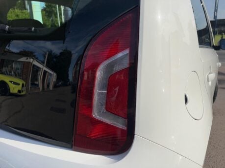 Volkswagen Up 1.0 Move up! Euro 5 5dr 24
