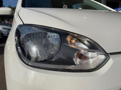 Volkswagen Up 1.0 Move up! Euro 5 5dr 26