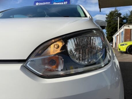 Volkswagen Up 1.0 Move up! Euro 5 5dr 27