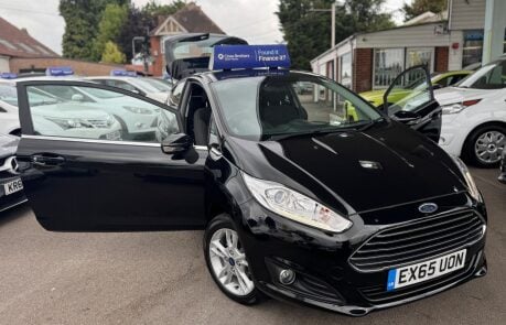 Ford Fiesta 1.25 Zetec Euro 6 3dr 35
