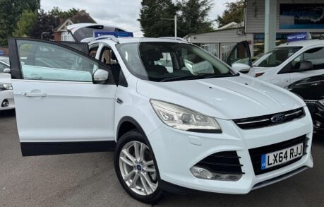 Ford Kuga 2.0 TDCi Titanium X AWD Euro 5 5dr 37