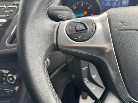 Ford Kuga 2.0 TDCi Titanium X AWD Euro 5 5dr 21