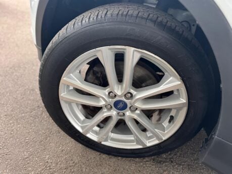 Ford Kuga 2.0 TDCi Titanium X AWD Euro 5 5dr 17