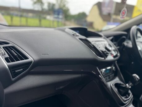 Ford Kuga 2.0 TDCi Titanium X AWD Euro 5 5dr 34