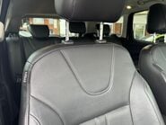 Ford Kuga 2.0 TDCi Titanium X AWD Euro 5 5dr 27