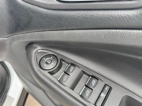 Ford Kuga 2.0 TDCi Titanium X AWD Euro 5 5dr 18