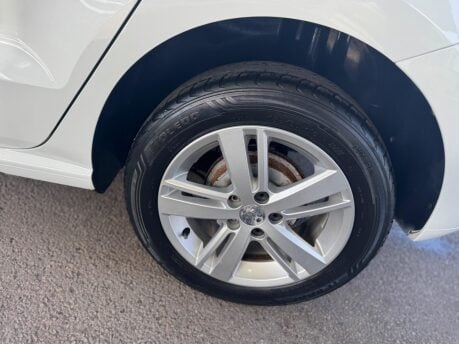 Volkswagen Polo 1.0 BlueMotion Tech Match Euro 6 (s/s) 5dr 16