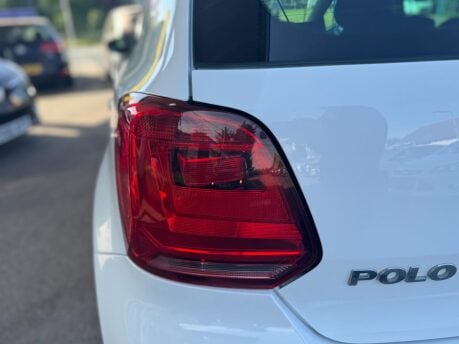 Volkswagen Polo 1.0 BlueMotion Tech Match Euro 6 (s/s) 5dr 12