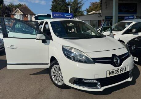 Renault Scenic 1.5 dCi Dynamique Nav Euro 6 (s/s) 5dr 34