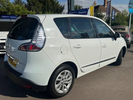 Renault Scenic 1.5 dCi Dynamique Nav Euro 6 (s/s) 5dr 7