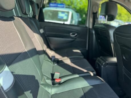 Renault Scenic 1.5 dCi Dynamique Nav Euro 6 (s/s) 5dr 27