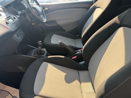 SEAT Ibiza 1.4 Toca Sport Coupe Euro 5 3dr 31