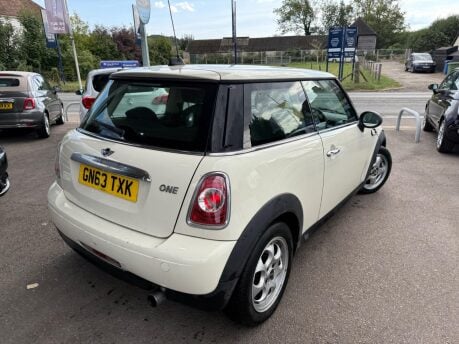 Mini Hatch 1.6 One Euro 5 3dr 6