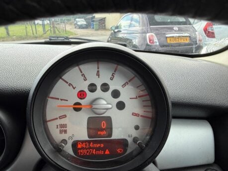Mini Hatch 1.6 One Euro 5 3dr 9