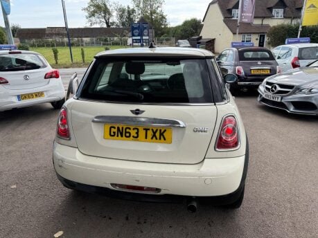 Mini Hatch 1.6 One Euro 5 3dr 5