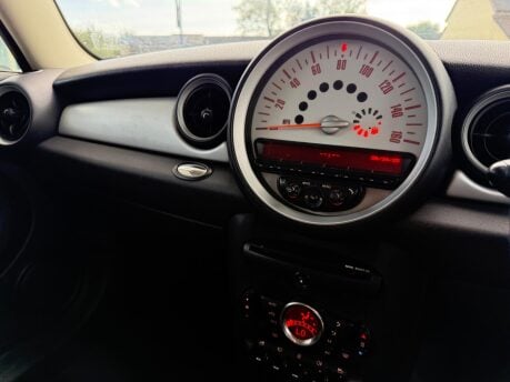 Mini Hatch 1.6 One Euro 5 3dr 12