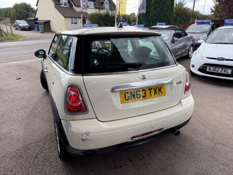 Mini Hatch 1.6 One Euro 5 3dr 4