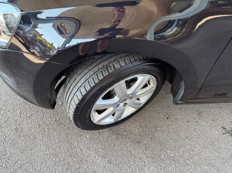 Volkswagen Polo 1.4 SE Euro 5 3dr 19