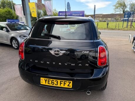 Mini Countryman 1.6 One D Euro 5 (s/s) 5dr 9