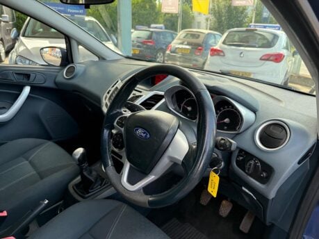 Ford Fiesta 1.25 Zetec 5dr 18