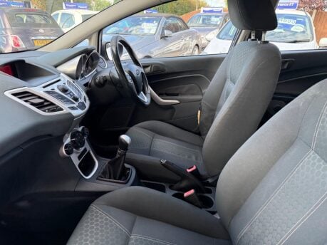 Ford Fiesta 1.25 Zetec 5dr 23