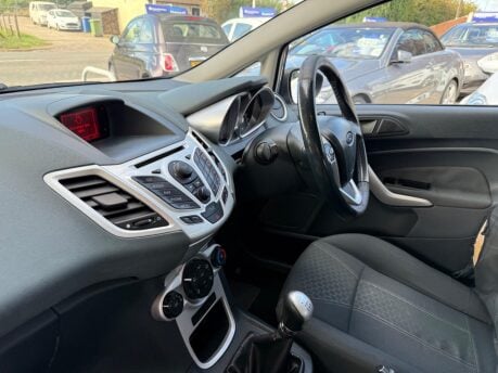Ford Fiesta 1.25 Zetec 5dr 24