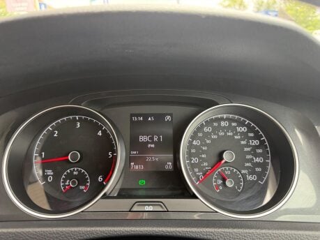Volkswagen Golf 1.6 TDI BlueMotion Tech SE Nav Euro 6 (s/s) 5dr 24