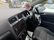 Volkswagen Golf 1.6 TDI BlueMotion Tech SE Nav Euro 6 (s/s) 5dr 40
