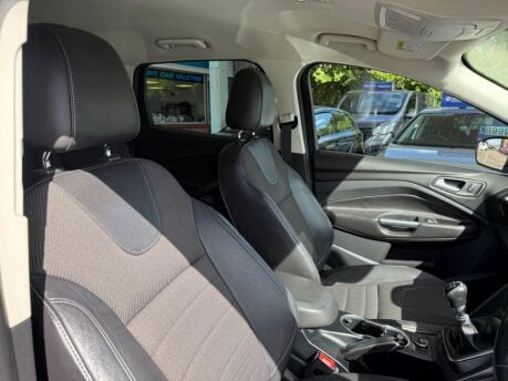 Ford Kuga 2.0 TDCi Titanium Sport 2WD Euro 6 (s/s) 5dr 30