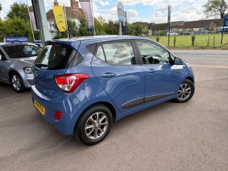 Hyundai i10 1.0 Premium Euro 5 5dr 6