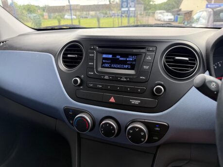 Hyundai i10 1.0 Premium Euro 5 5dr 14