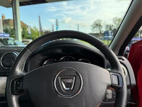 Dacia Sandero Stepway 0.9 TCe Laureate Euro 5 5dr 25