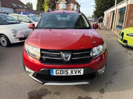 Dacia Sandero Stepway 0.9 TCe Laureate Euro 5 5dr 3
