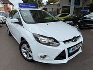 Ford Focus 1.6 Zetec Euro 5 5dr 9