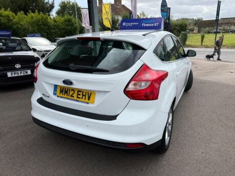 Ford Focus 1.6 Zetec Euro 5 5dr 17
