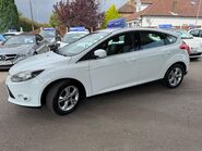 Ford Focus 1.6 Zetec Euro 5 5dr 6