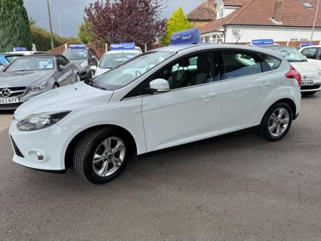 Ford Focus 1.6 Zetec Euro 5 5dr 6
