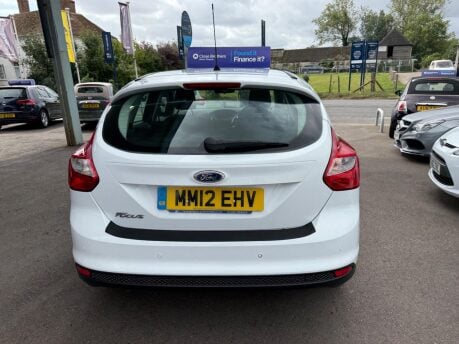 Ford Focus 1.6 Zetec Euro 5 5dr 16