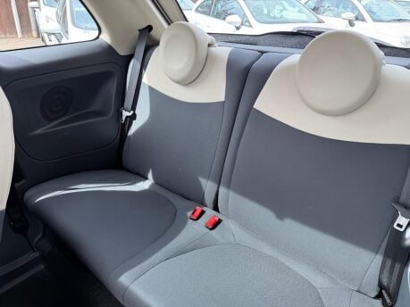 Fiat 500 1.2 Lounge Euro 4 3dr 23