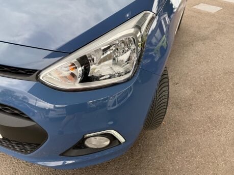 Hyundai i10 1.0 Premium Euro 5 5dr 36