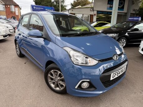 Hyundai i10 1.0 Premium Euro 5 5dr 9