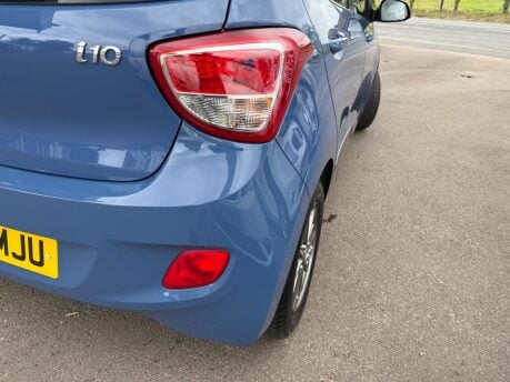 Hyundai i10 1.0 Premium Euro 5 5dr 35