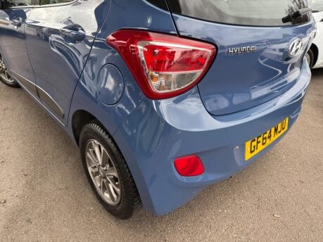 Hyundai i10 1.0 Premium Euro 5 5dr 10