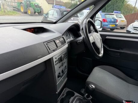 Vauxhall Meriva 1.6i 16v Design 5dr (a/c) 12