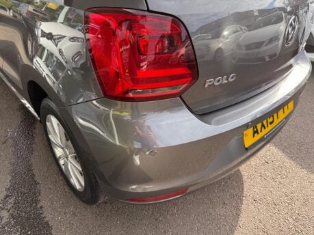 Volkswagen Polo 1.0 BlueMotion Tech SE Euro 6 (s/s) 3dr 29