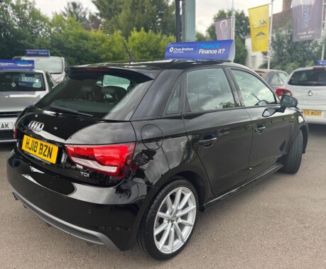 Audi A1 1.6 TDI S line Sportback Euro 6 (s/s) 5dr (Nav) 7