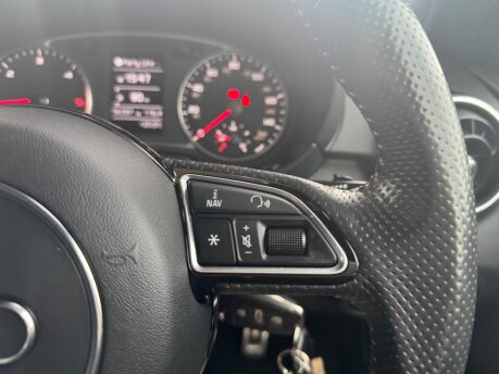 Audi A1 1.6 TDI S line Sportback Euro 6 (s/s) 5dr (Nav) 23